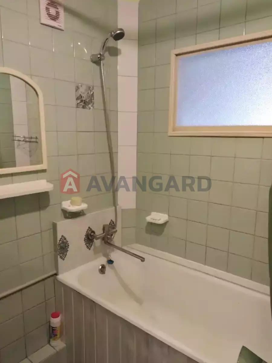 1 ��. ��������, 32/18/6 ��. �., 3/5 ������ ���� 14