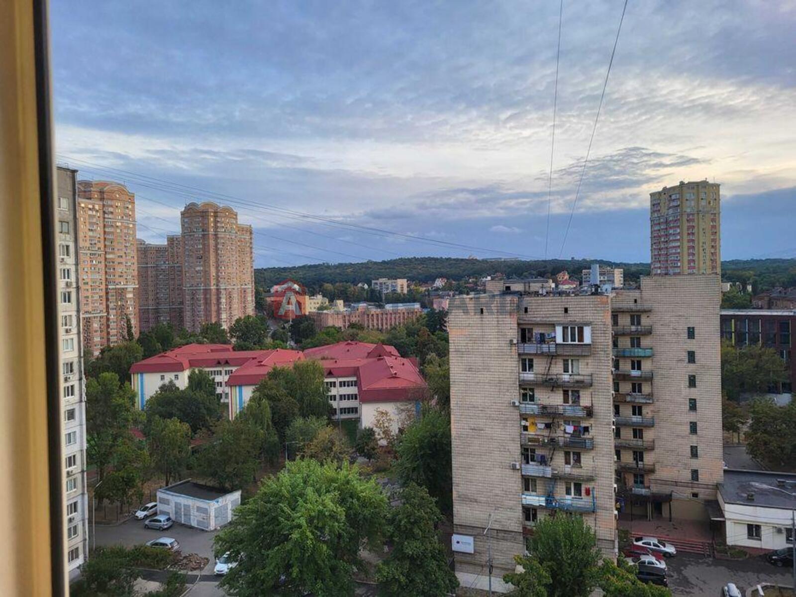 2 ����. ��������, 54/-/9 ��. �., 10/12 ���� ���� 13