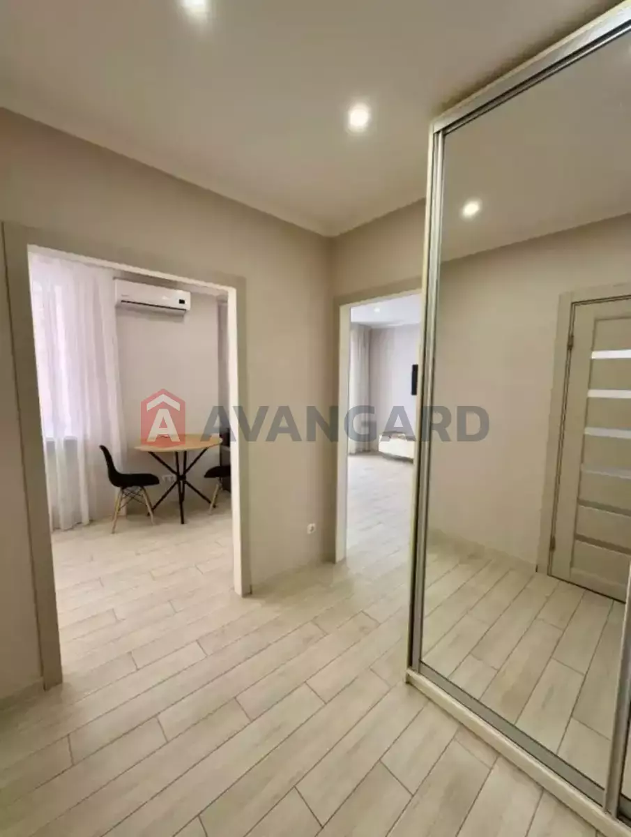 1 ����. ��������, 46/-/9 ��. �., 4/9 ���� ���� 6