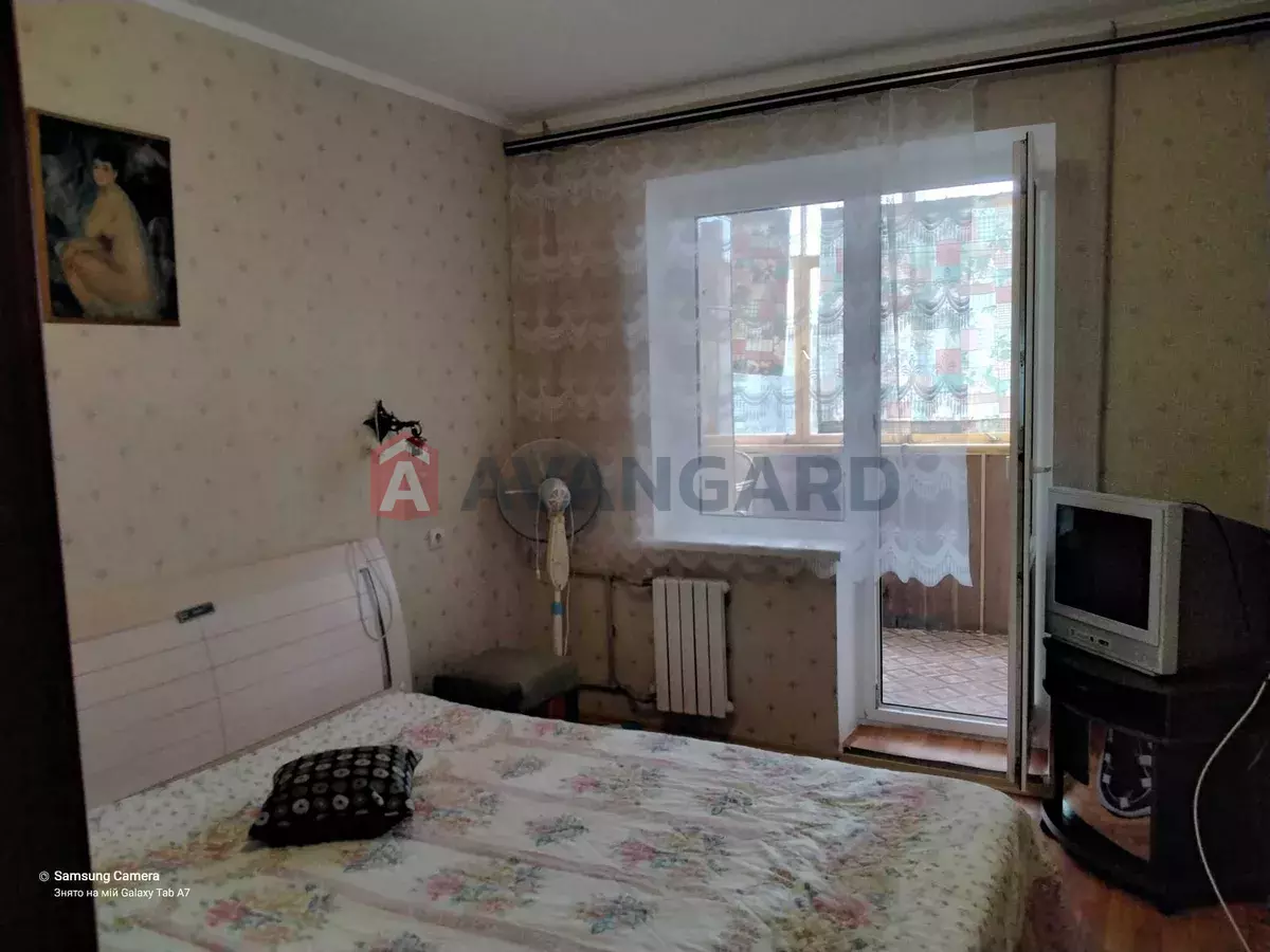 3 ��. ��������, 65/-/12 ��. �., 7/9 ������ ���� 3