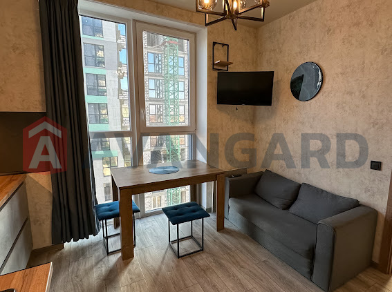 2 ��. ��������, 45/-/- ��. �., 8/13 ������ ���� 8