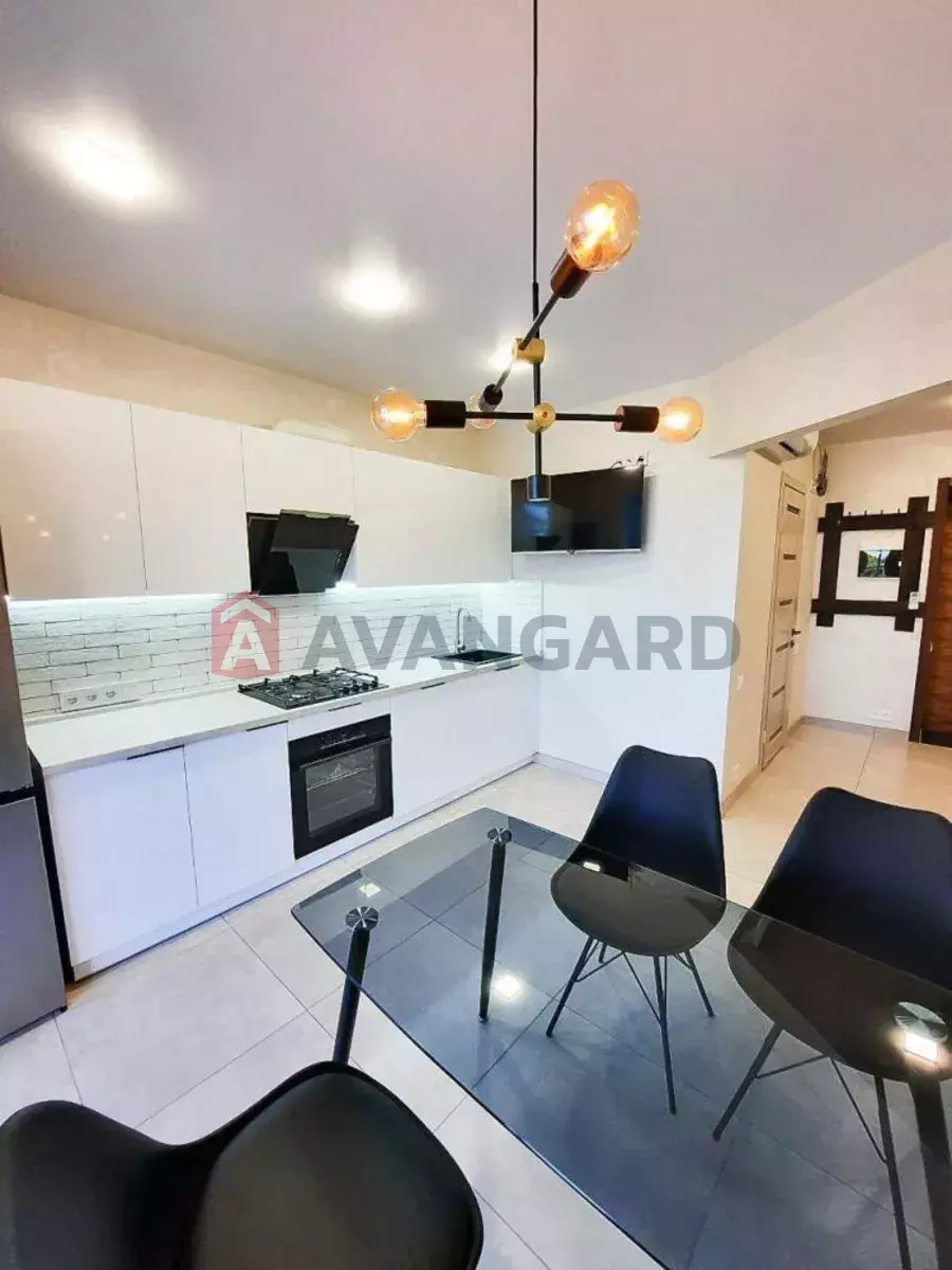 2 ����. ��������, 49/-/9 ��. �., 5/12 ���� ���� 1