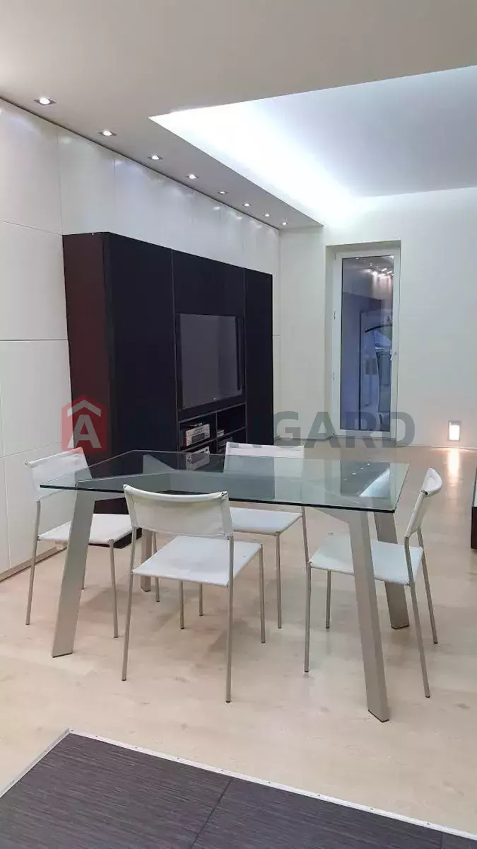 2 ����. ��������, 80/-/15 ��. �., 11/16 ���� ���� 3