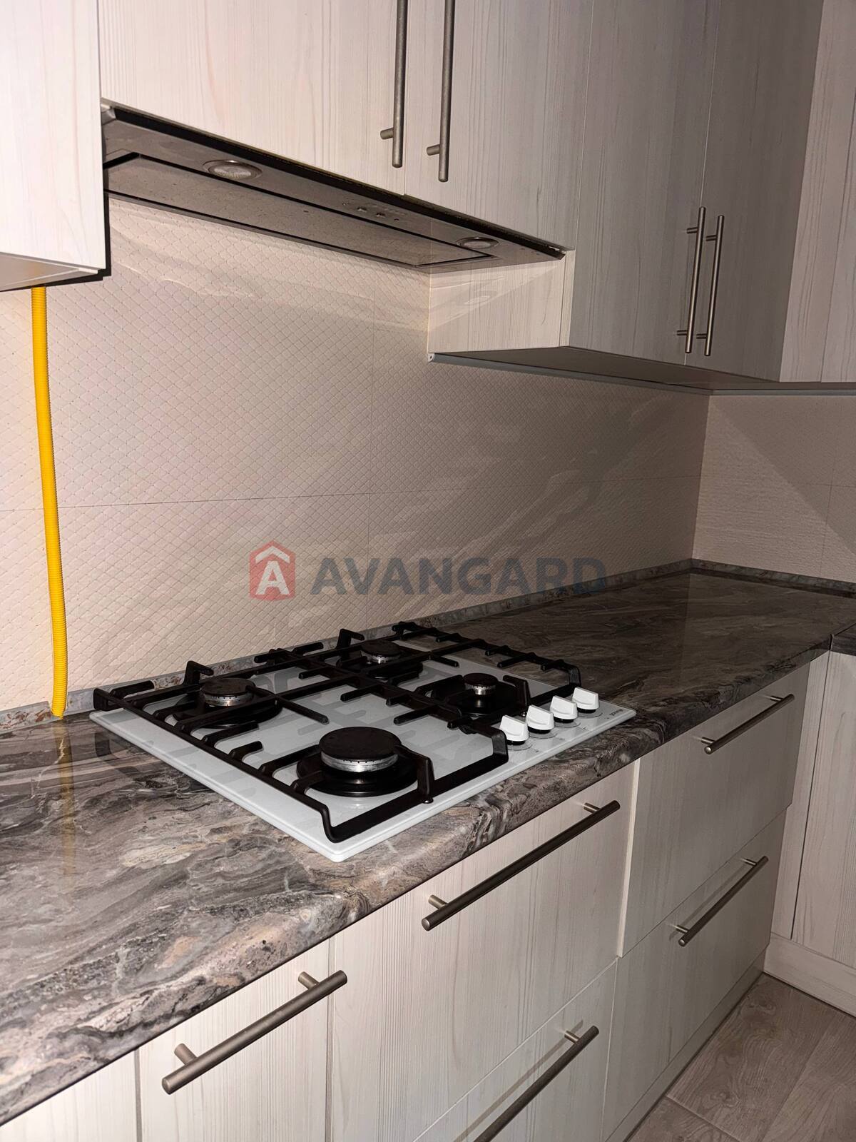 1 ����. ��������, 55/20/13 ��. �., 2/2 ���� ���� 9