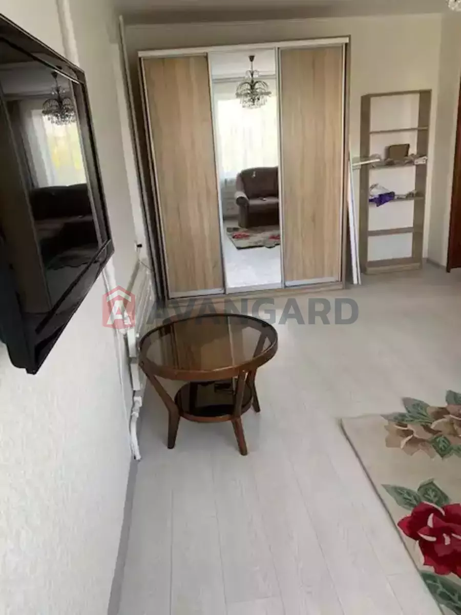 1 ��. ��������, 41/20/9 ��. �., 7/12 ������ ���� 13