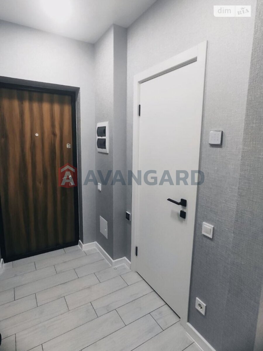 1 ��. ��������, 35/10/16 ��. �., 11/26 ������ ���� 4