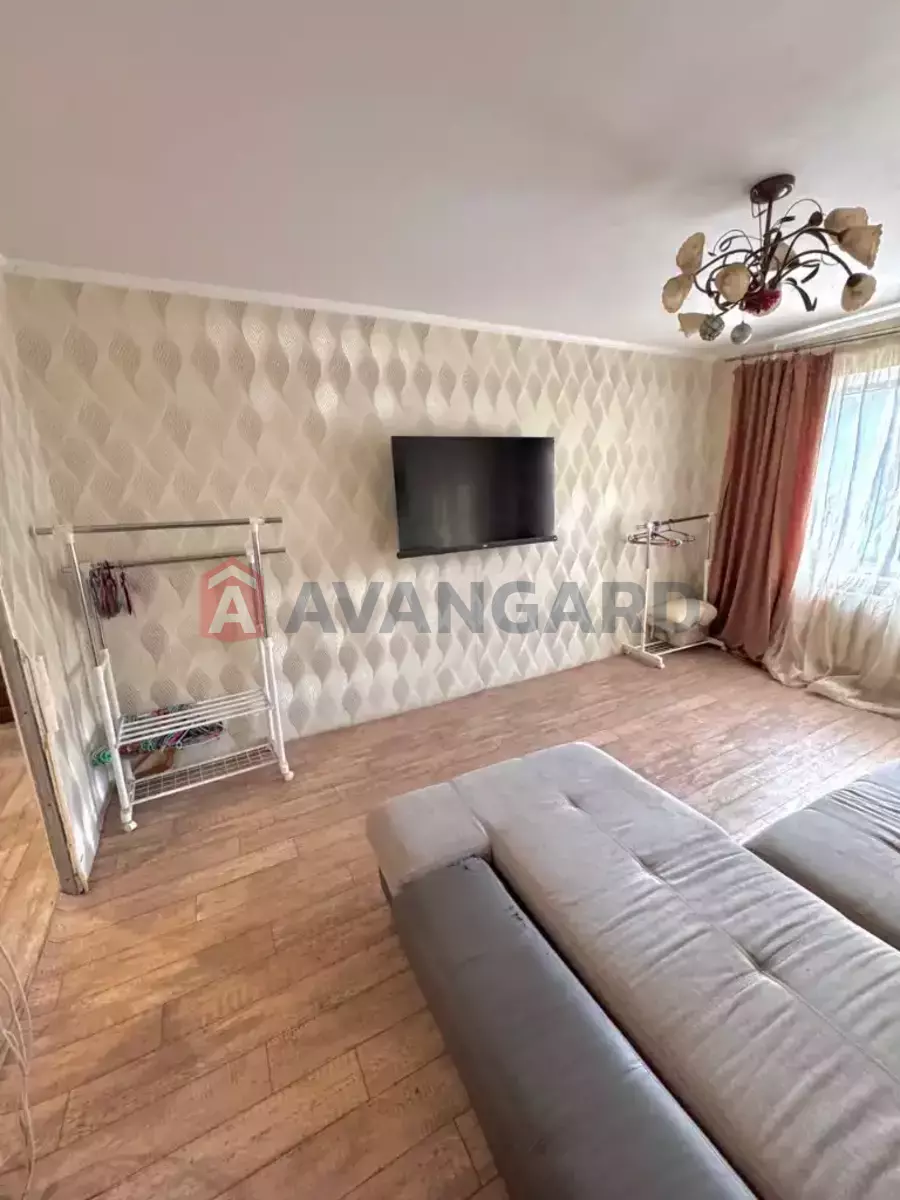 2 ����. ��������, 67/-/9 ��. �., 6/9 ���� ���� 10