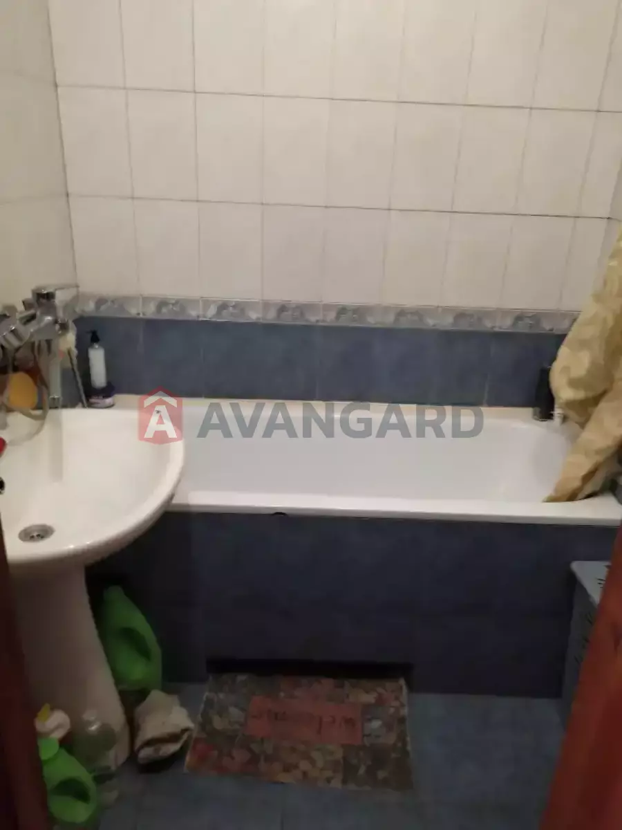 2 ��. ��������, 45/30/8 ��. �., 7/10 ������ ���� 10