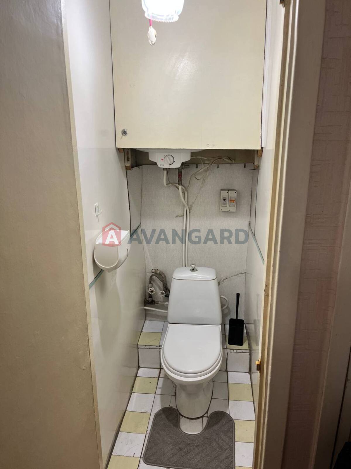 2 . , 52/-/8 . ., 9/9   12