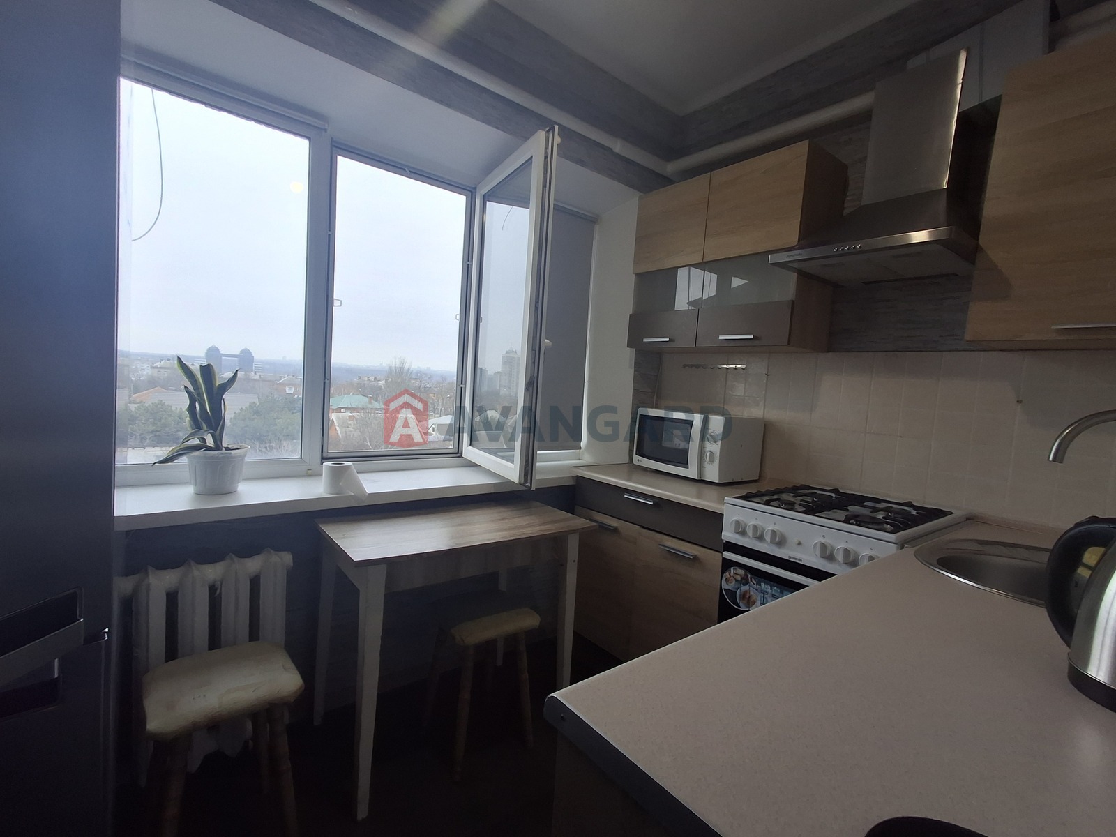 1 ��. ��������, 32/-/6 ��. �., 5/5 ������ ���� 1