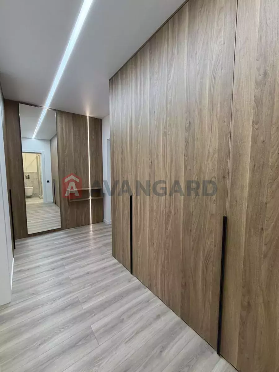 2 ��. ��������, 46/14/10 ��. �., 7/10 ������ ���� 3