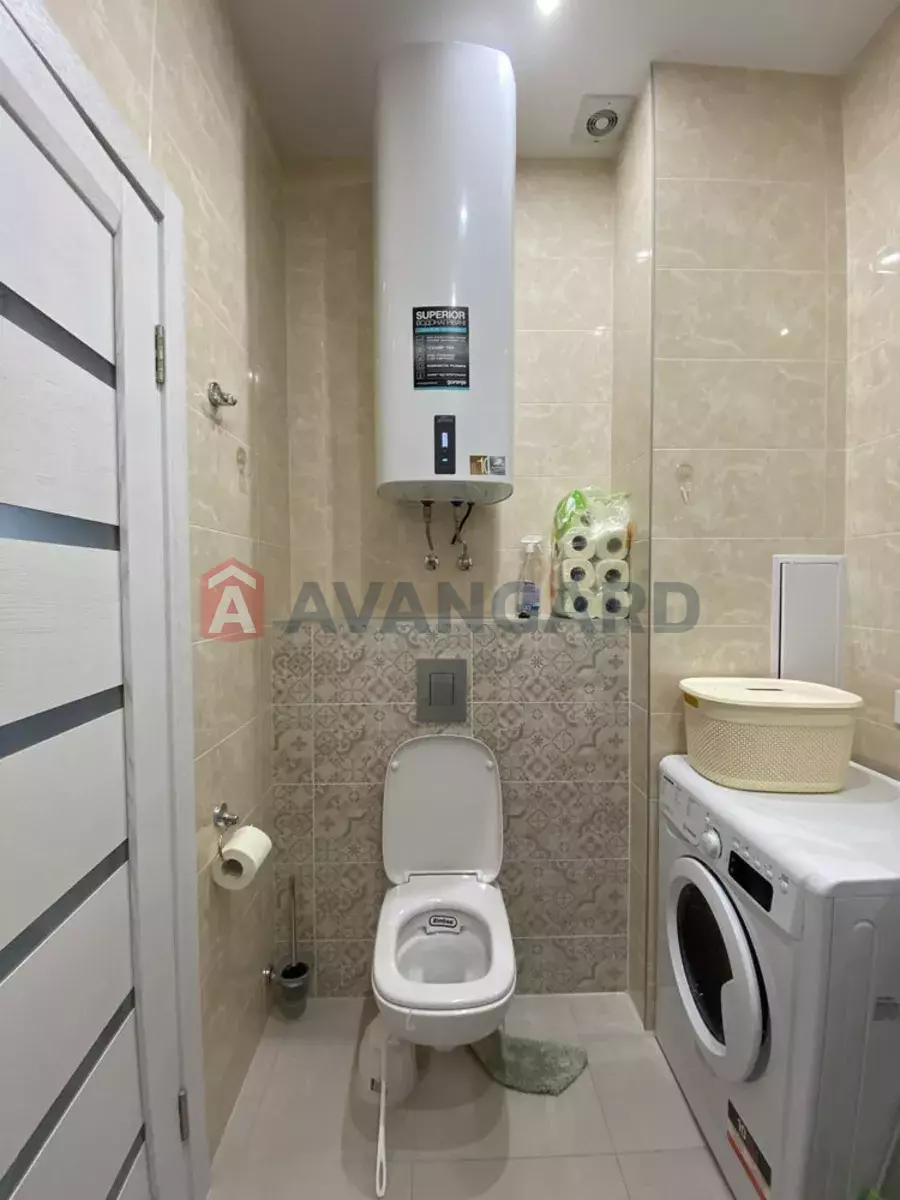 2 ��. ��������, 50/-/10 ��. �., 2/4 ������ ���� 4