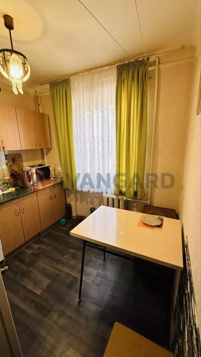 1 ����. ��������, 35/-/6 ��. �., 3/5 ���� ���� 2