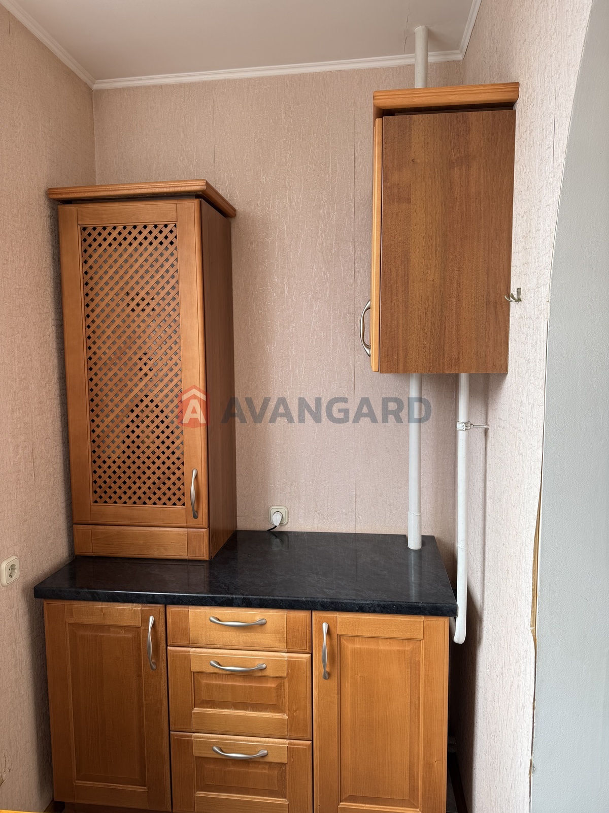 1 ��. ��������, 74/40/16 ��. �., 7/10 ������ ���� 2