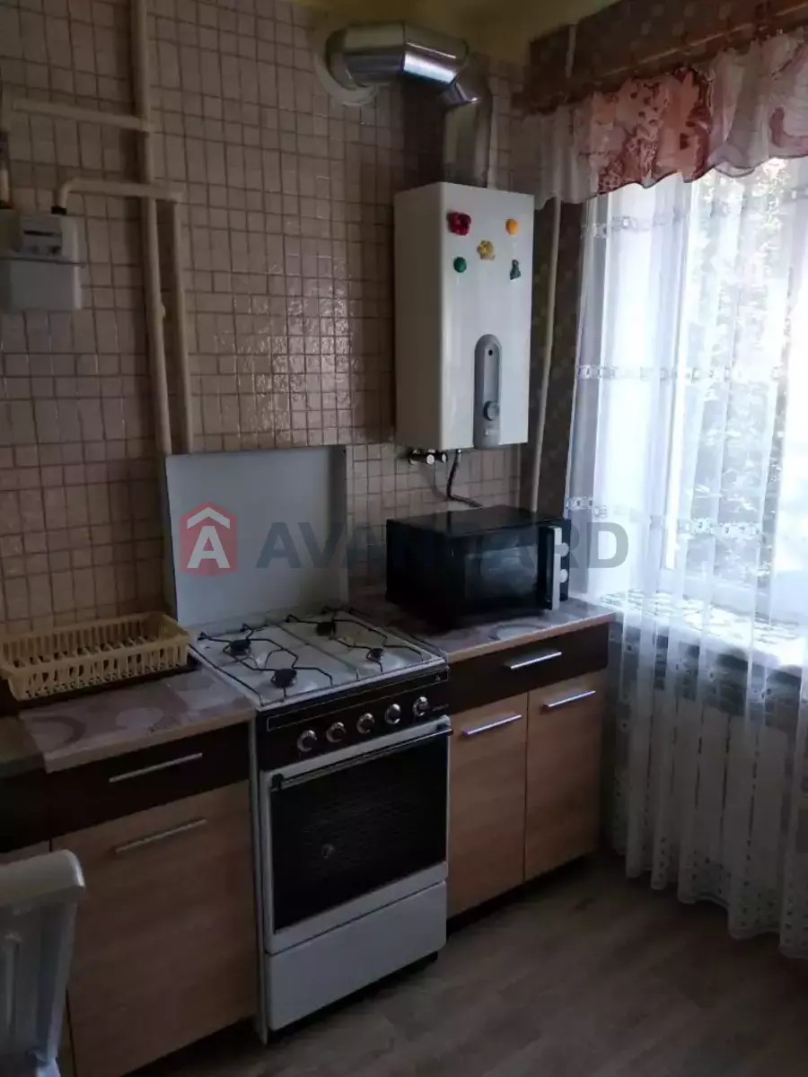 1 ��. ��������, 32/18/6 ��. �., 3/5 ������ ���� 1