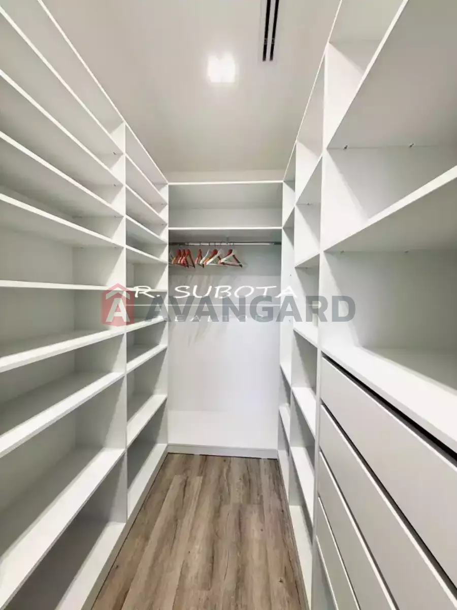 3 ����. ��������, 120/-/- ��. �., 4/6 ���� ���� 14