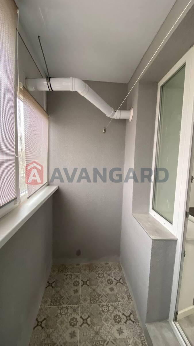 1 ��. ��������, 32/-/- ��. �., 6/9 ������ ���� 3