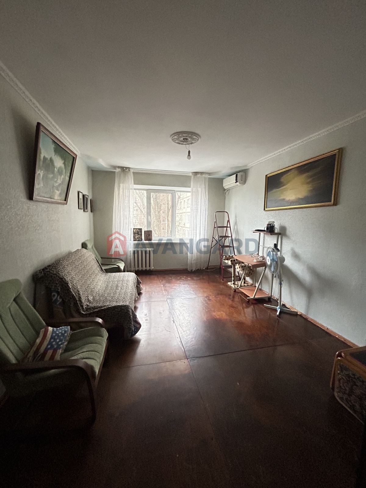 3 ��. ��������, 65/40/8 ��. �., 5/9 ������ ���� 9