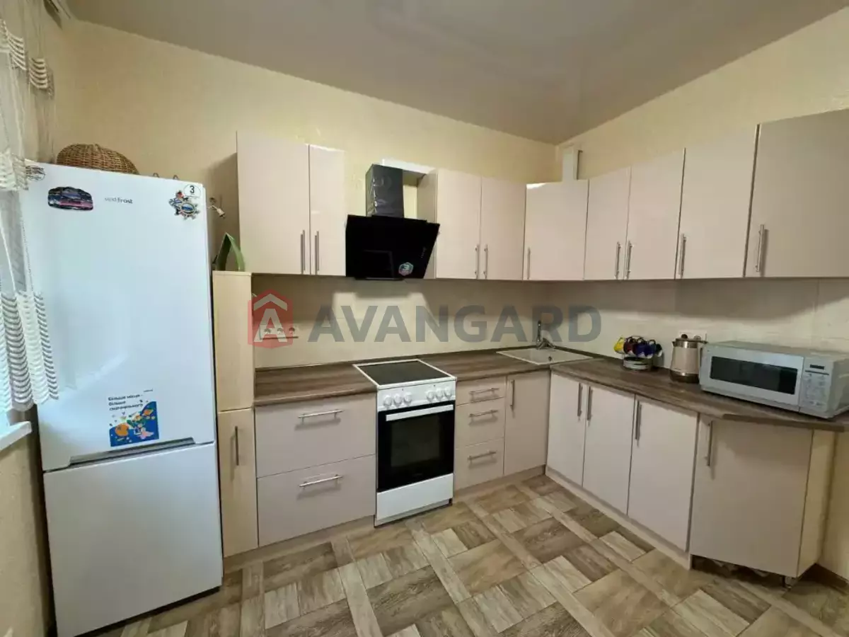 1 . , 32/-/- . ., 1/4   2