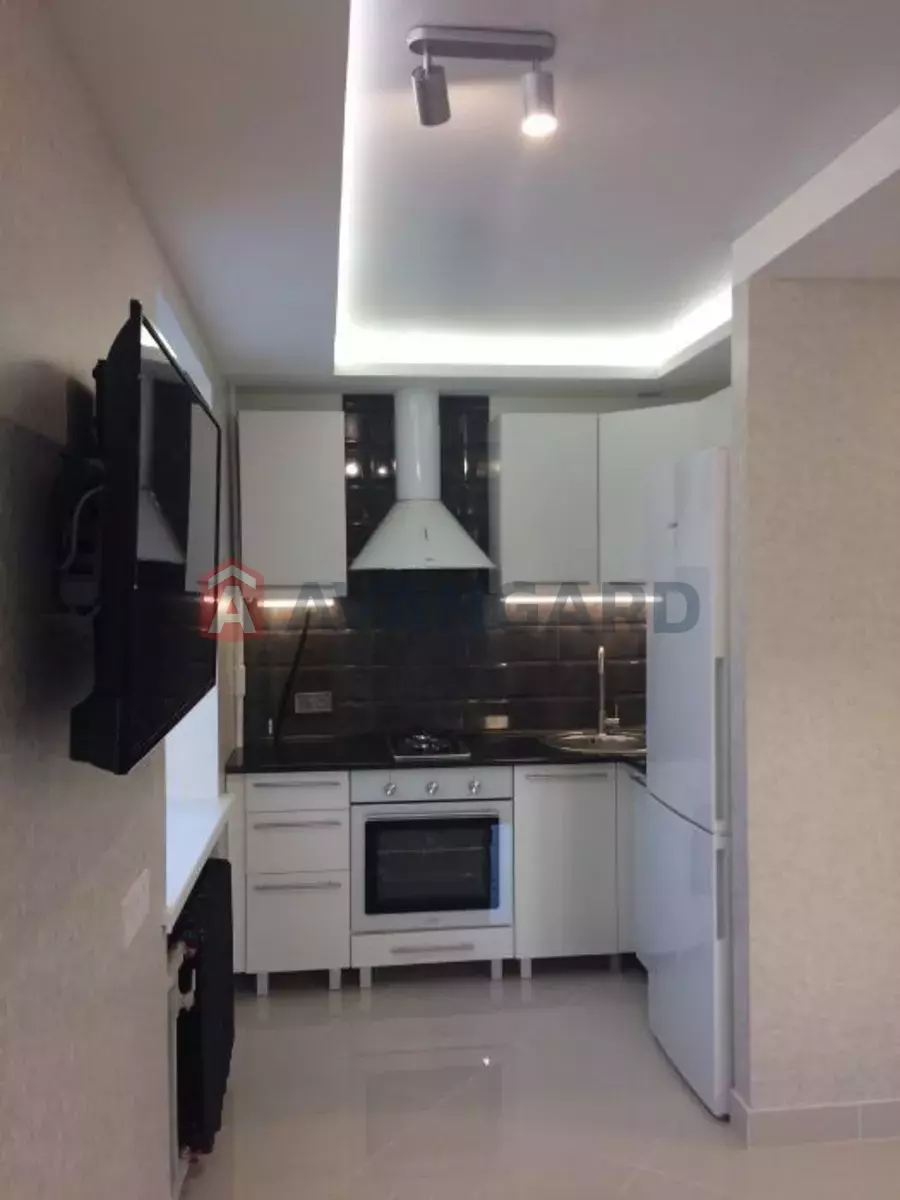 1 . , 33/-/9 . ., 3/5   14