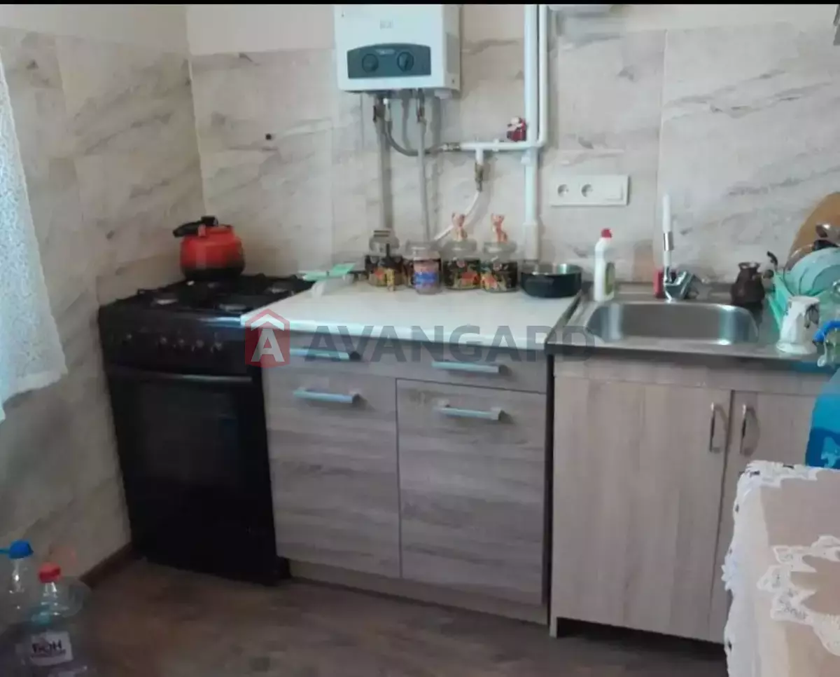 2 ��. ��������, 60/-/9 ��. �., 4/5 ������ ���� 6