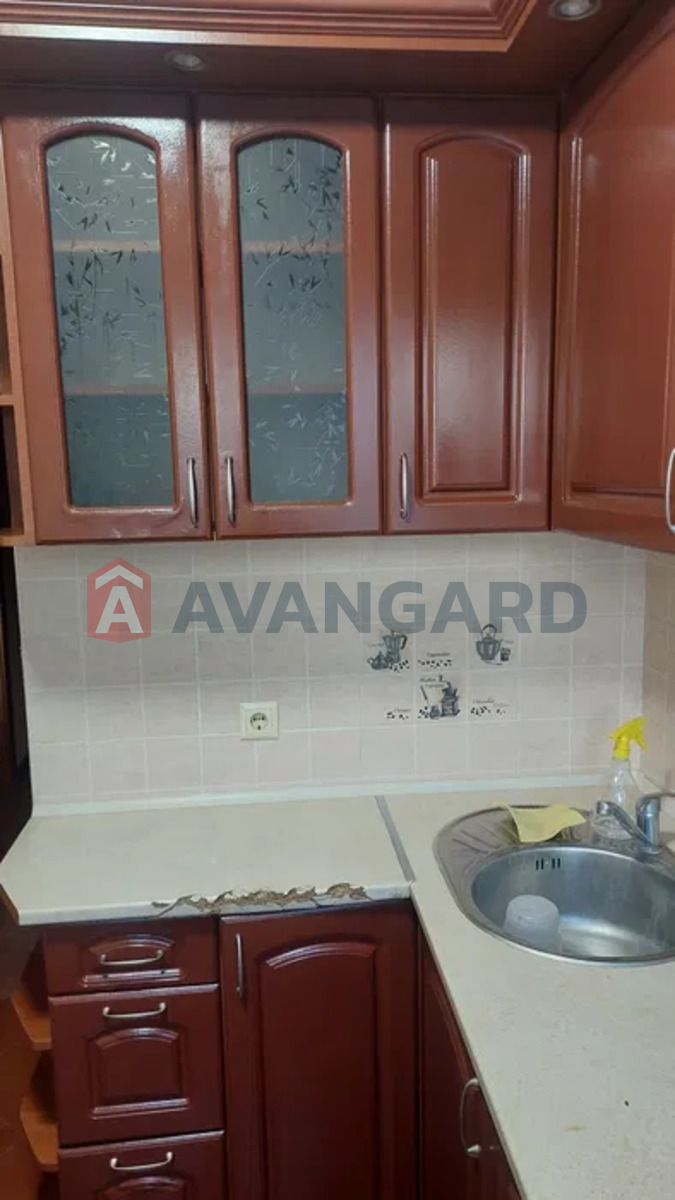 1 ��. ��������, 29/-/6 ��. �., 4/9 ������ ���� 5