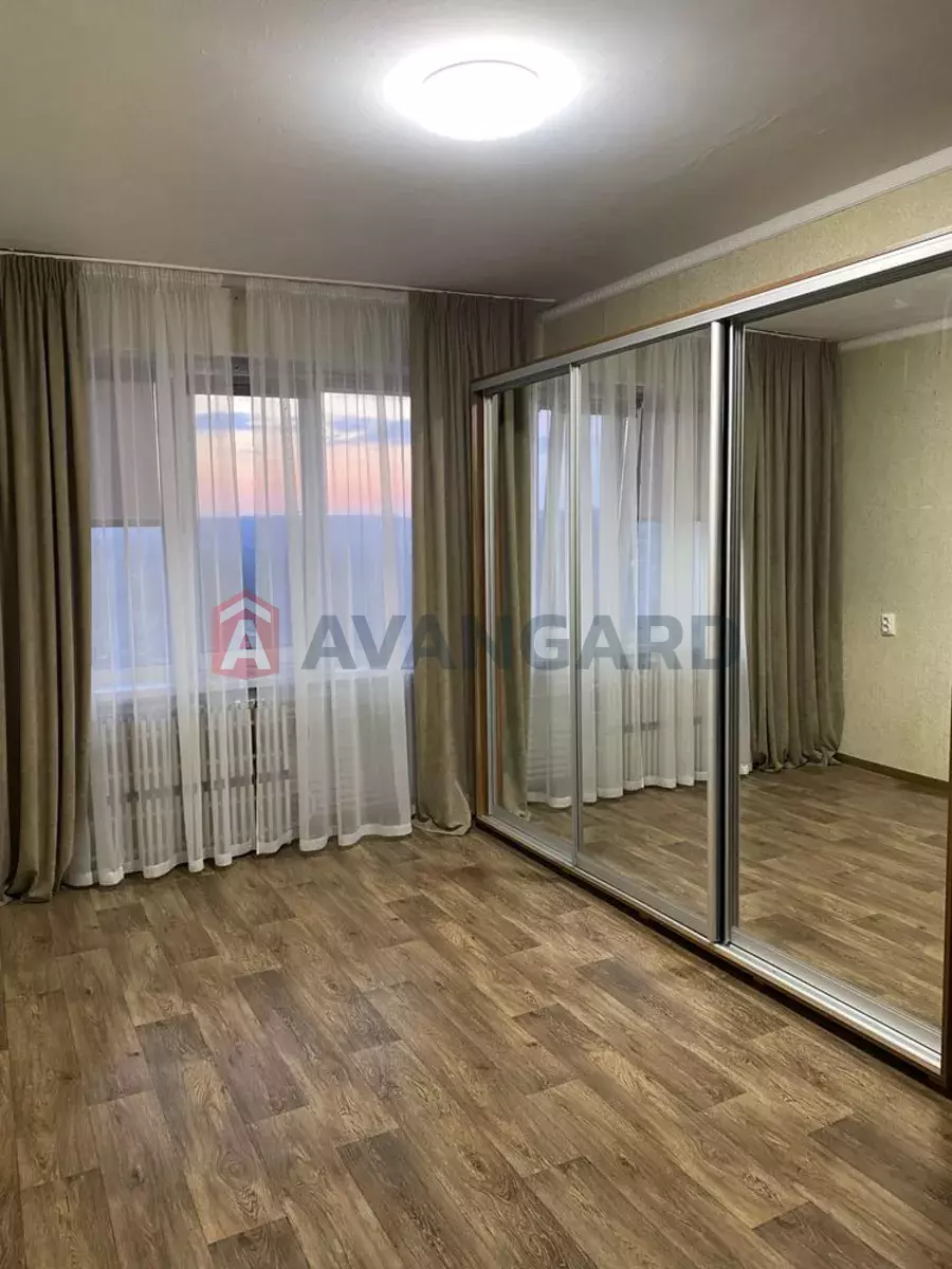 1 ����. ��������, 37/-/9 ��. �., 13/16 ���� ���� 1