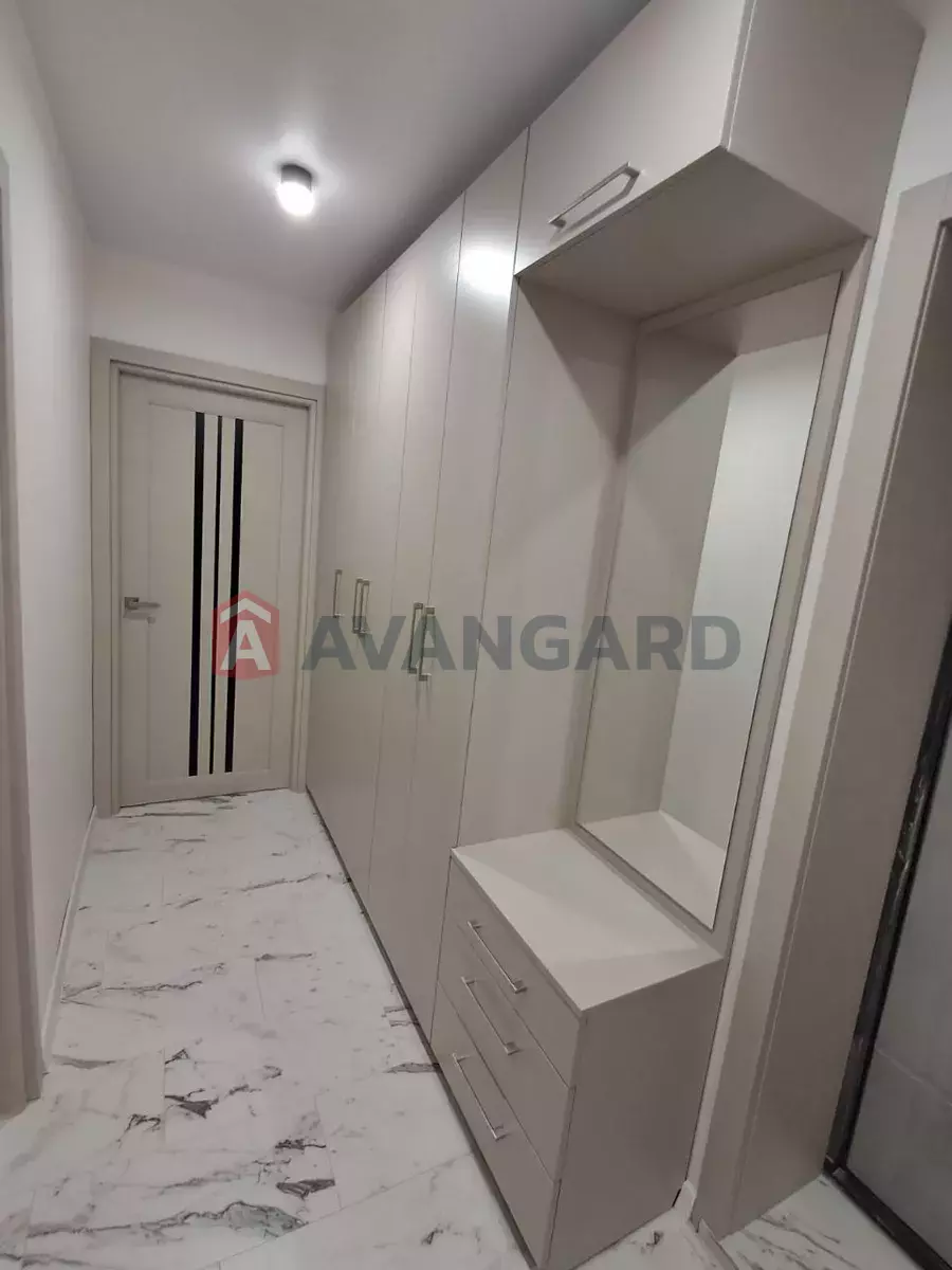 2 ��. ��������, 55/-/8 ��. �., 5/9 ������ ���� 6