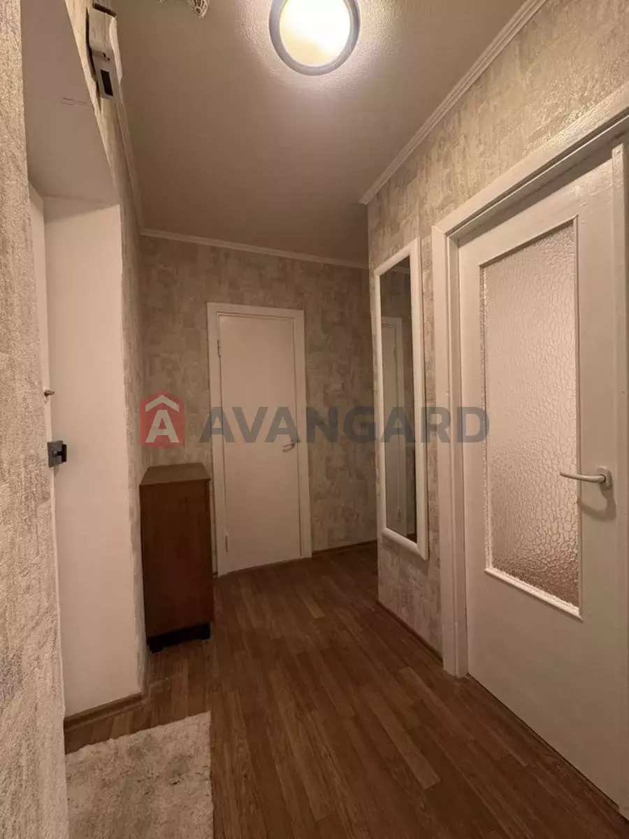 1 ��. ��������, 42/-/9 ��. �., 8/14 ������ ���� 11