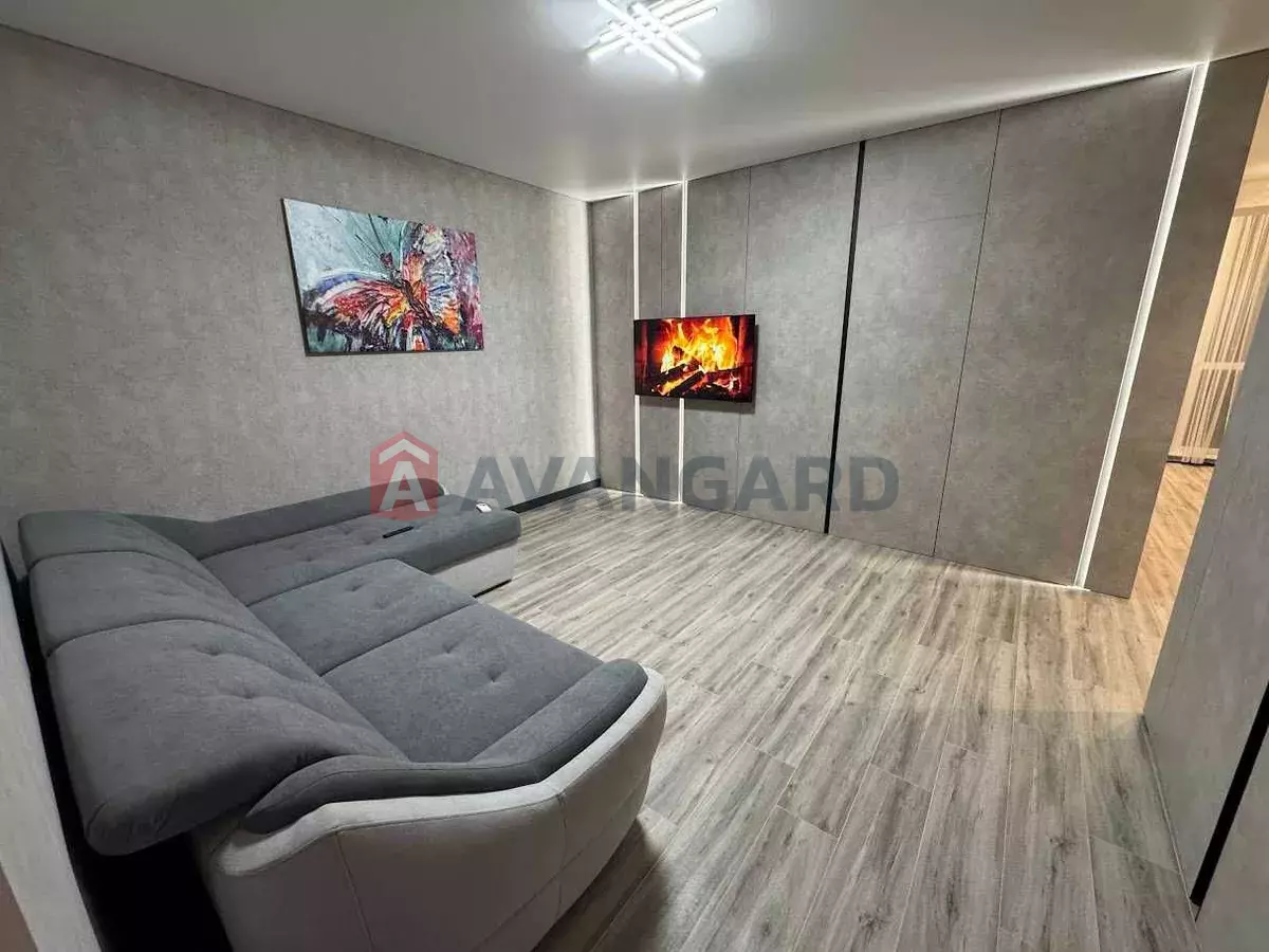 2 . , 44/-/12 . ., 9/10   11