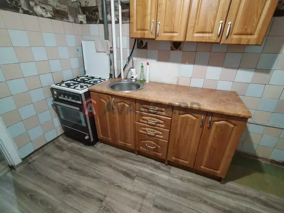 2 ��. ��������, 54/-/8 ��. �., 2/9 ������ ���� 3