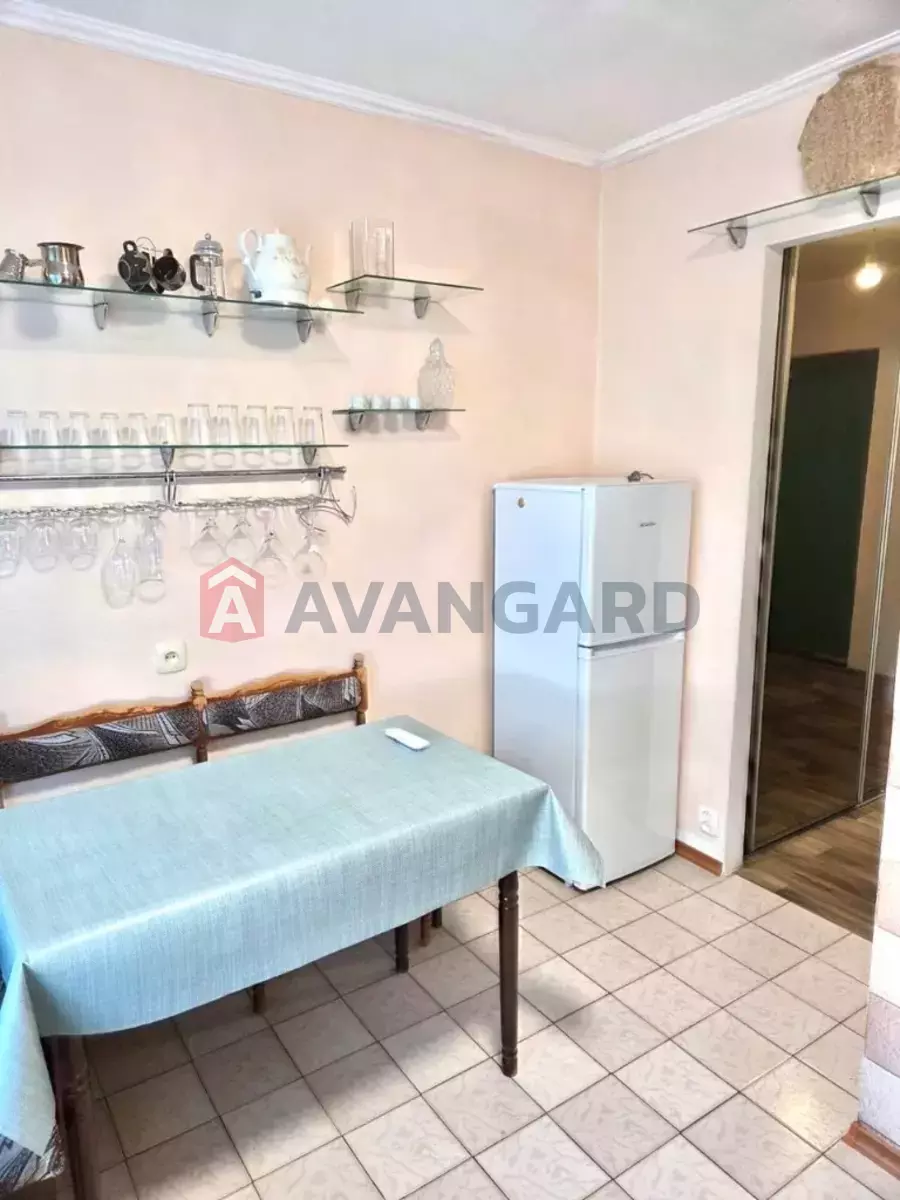 1 ��. ��������, 39/-/8 ��. �., 7/9 ������ ���� 8