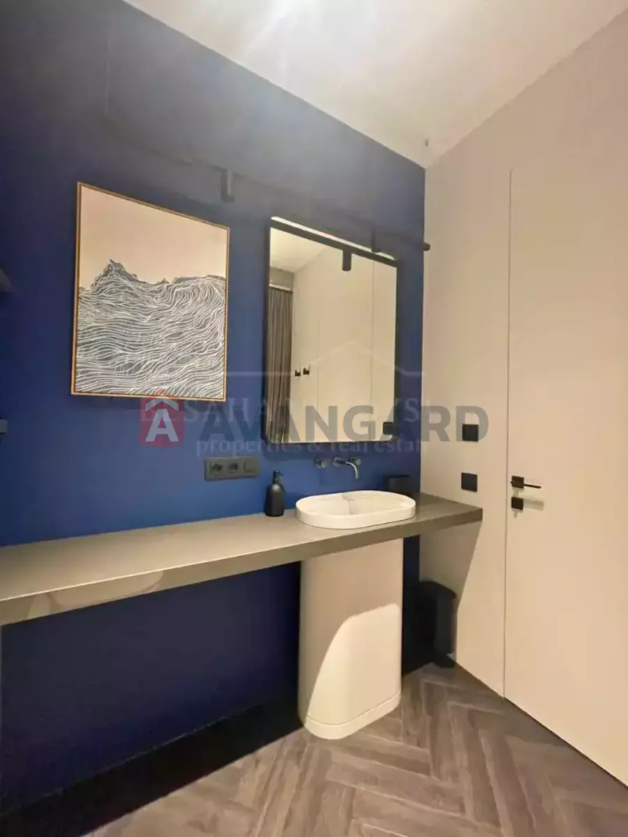 3 ��. ��������, 70/-/- ��. �., 7/12 ������ ���� 20