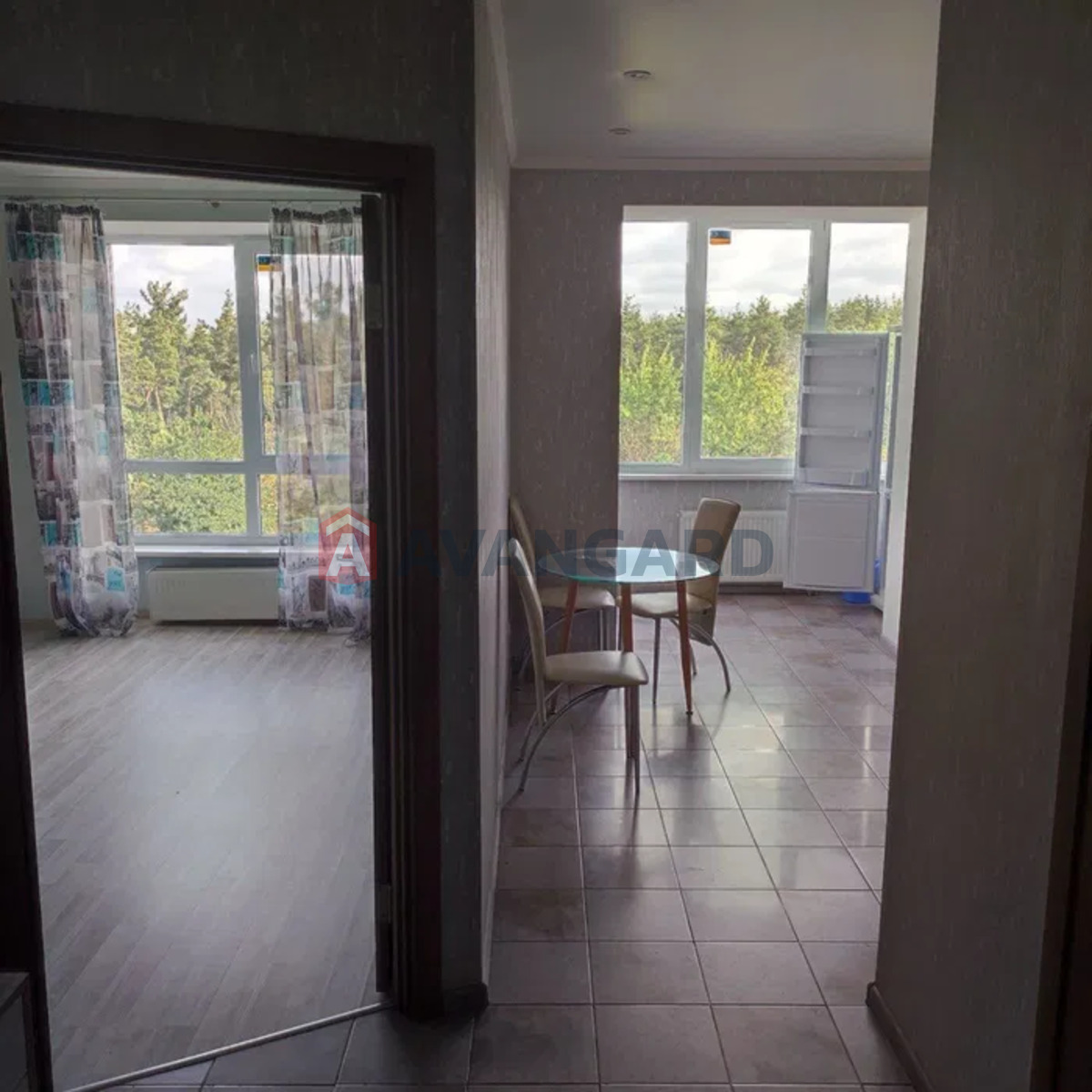 1 ��. ��������, 38/-/12 ��. �., 5/12 ������ ���� 7