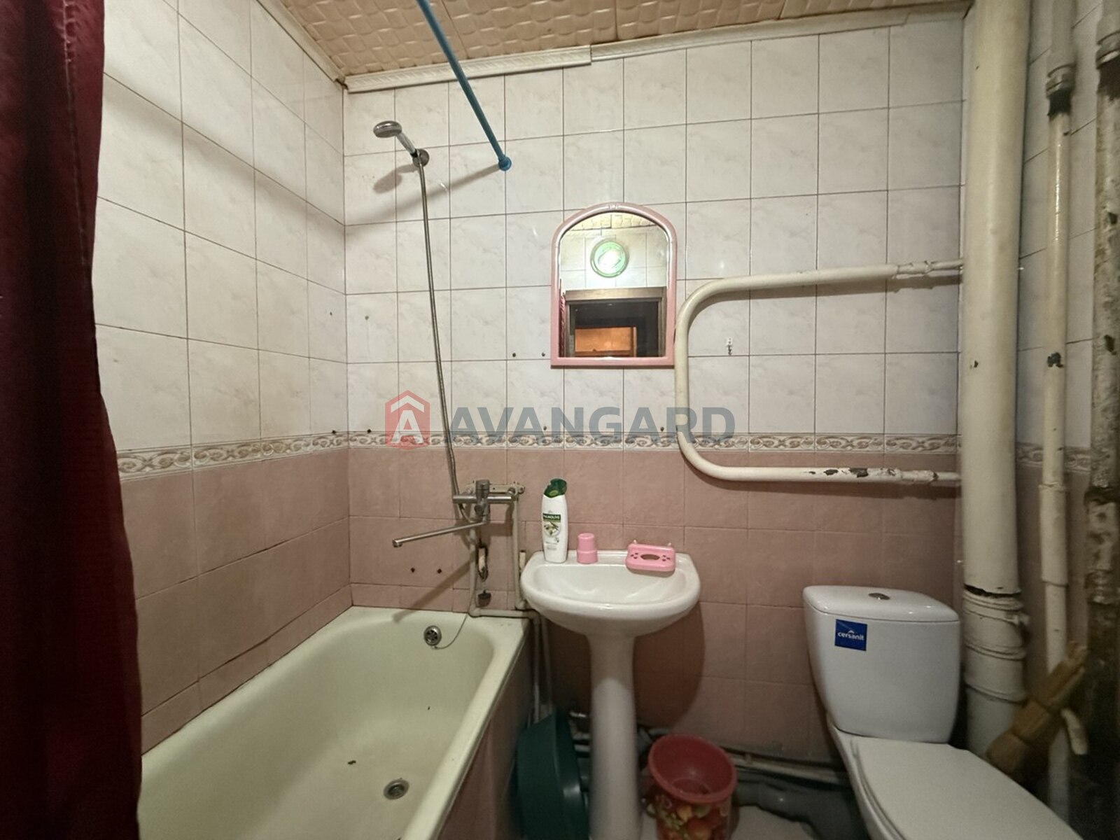 2 ����. ��������, 47/28/8 ��. �., 8/9 ���� ���� 2