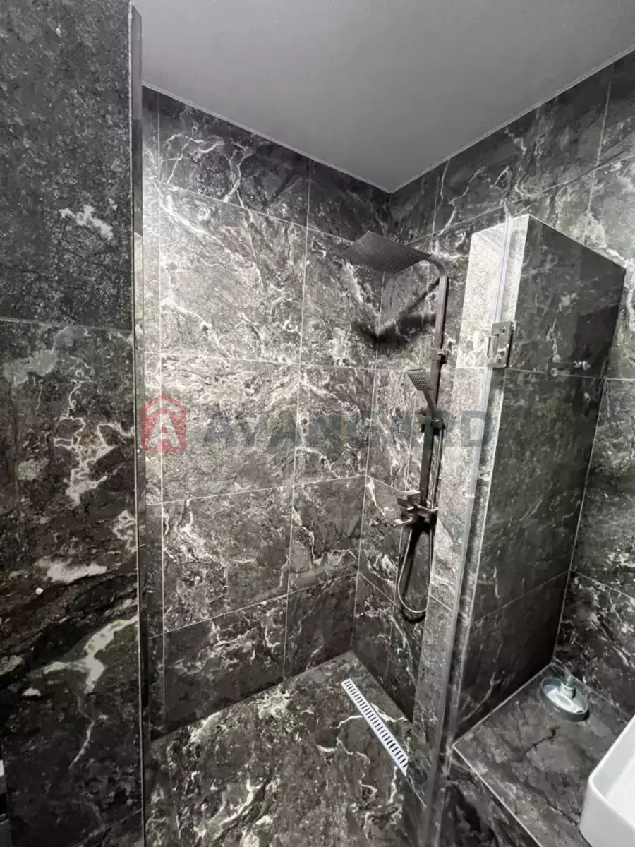 1 ����. ��������, 35/28/8 ��. �., 12/32 ���� ���� 9