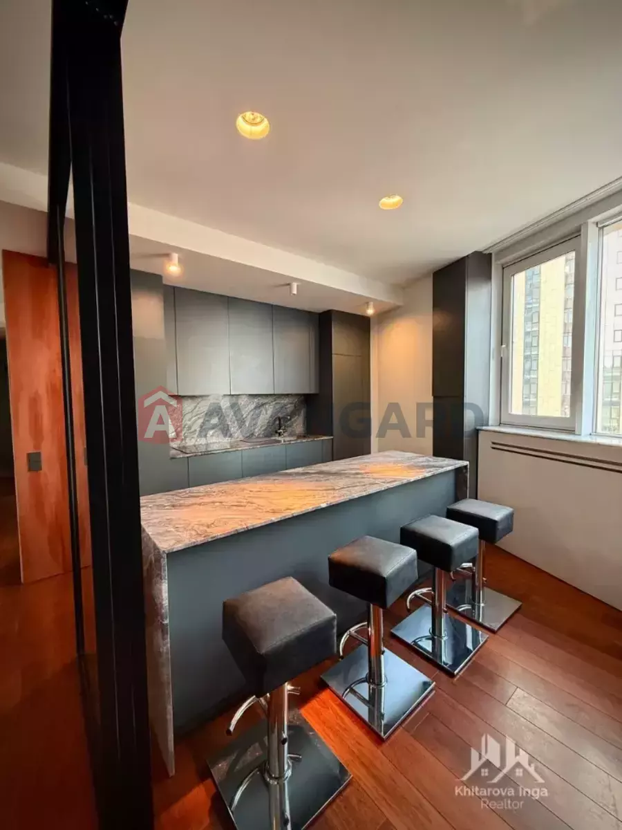 3 ��. ��������, 126/-/- ��. �., 3/24 ������ ���� 7