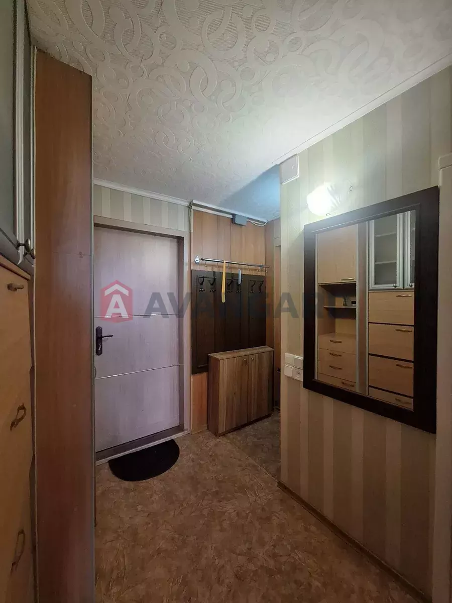 1 ����. ��������, 42/-/11 ��. �., 13/14 ���� ���� 3