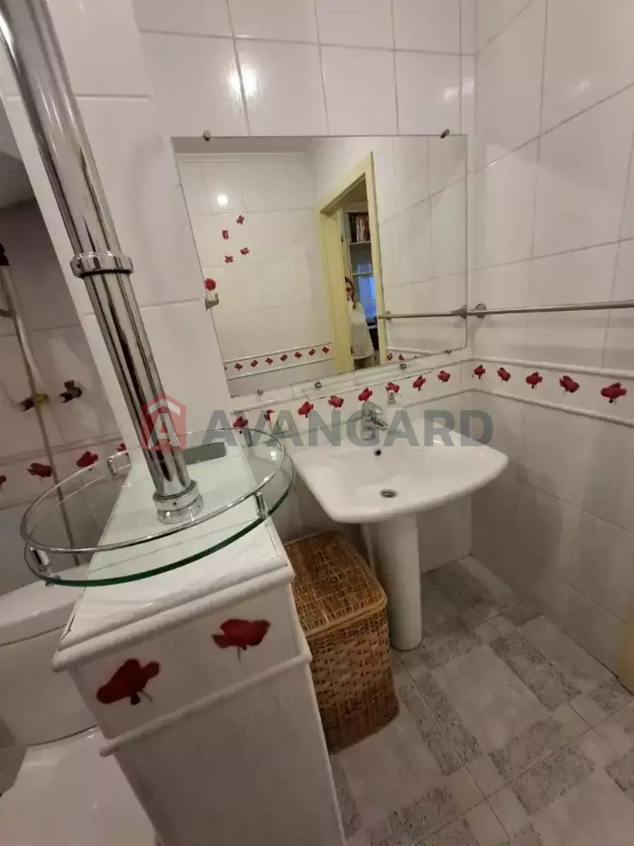 2 . , 50/30/18 . ., 8/9   12