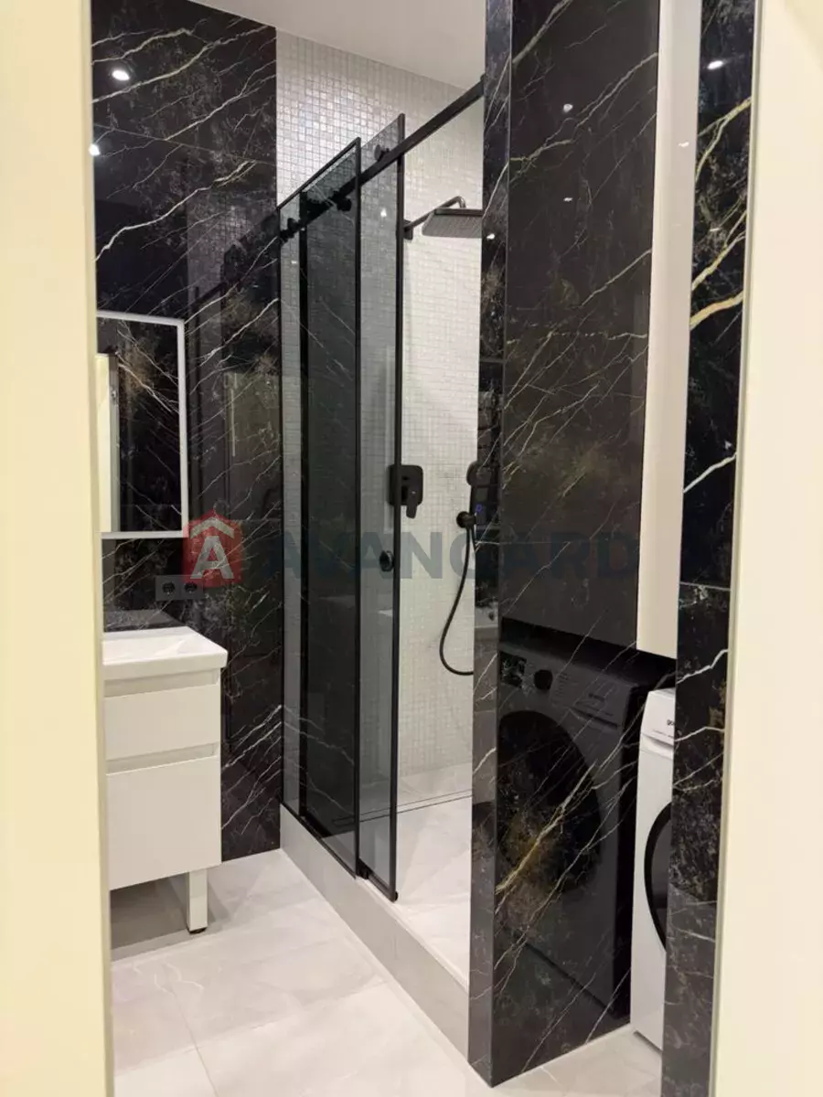 1 ��. ��������, 38/-/8 ��. �., 3/37 ������ ���� 12