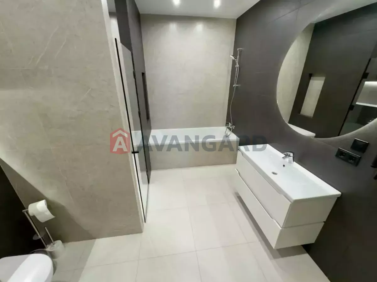 4 ��. ��������, 125/-/- ��. �., 8/13 ������ ���� 7