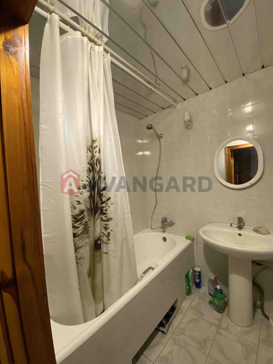 2 ��. ��������, 65/-/9 ��. �., 9/10 ������ ���� 7