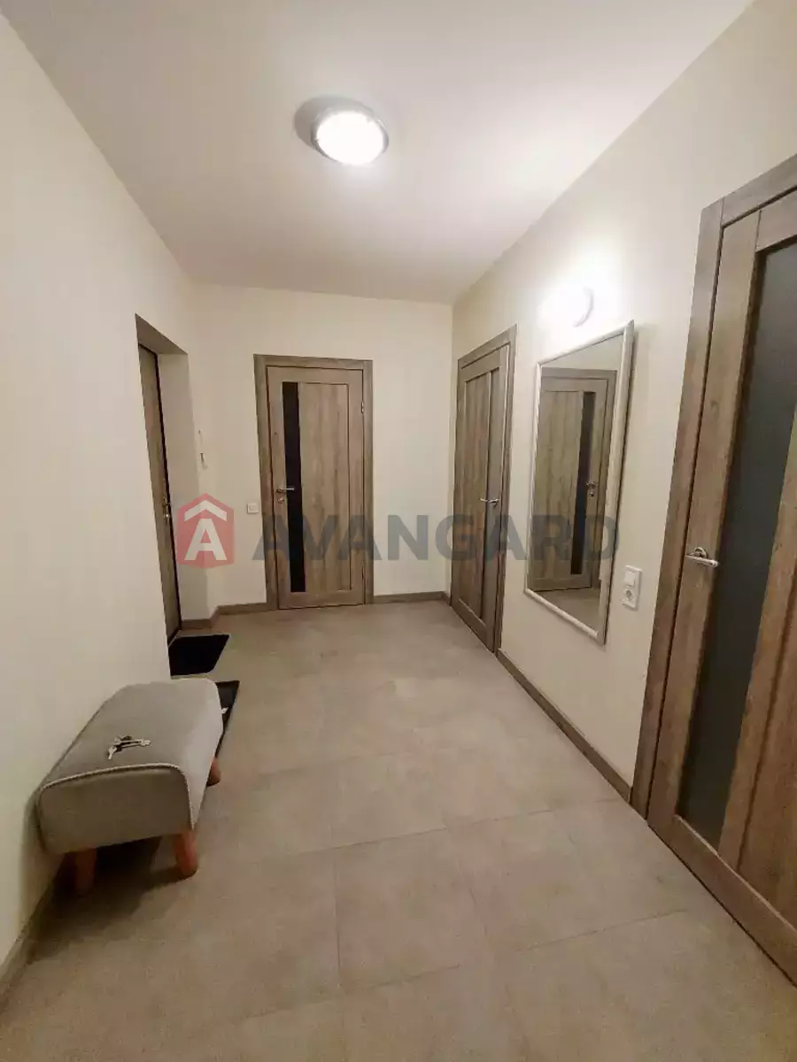 1 ��. ��������, 48/16/15 ��. �., 4/12 ������ ���� 10