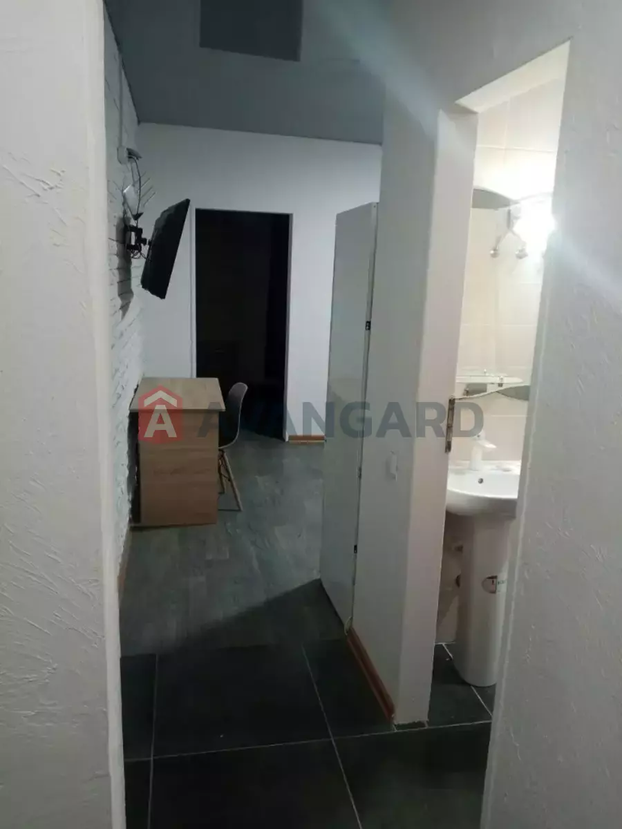 2 ��. ��������, 55/-/9 ��. �., 2/3 ������ ���� 7