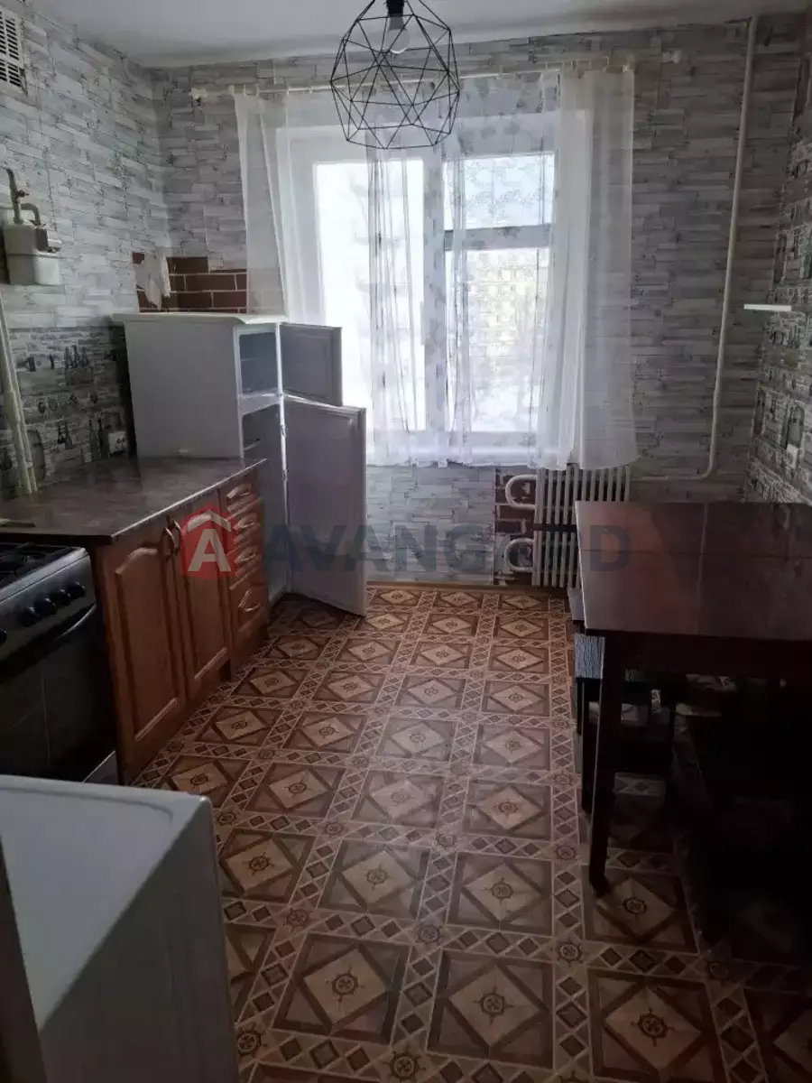 1 ��. ��������, 39/-/9 ��. �., 7/9 ������ ���� 4