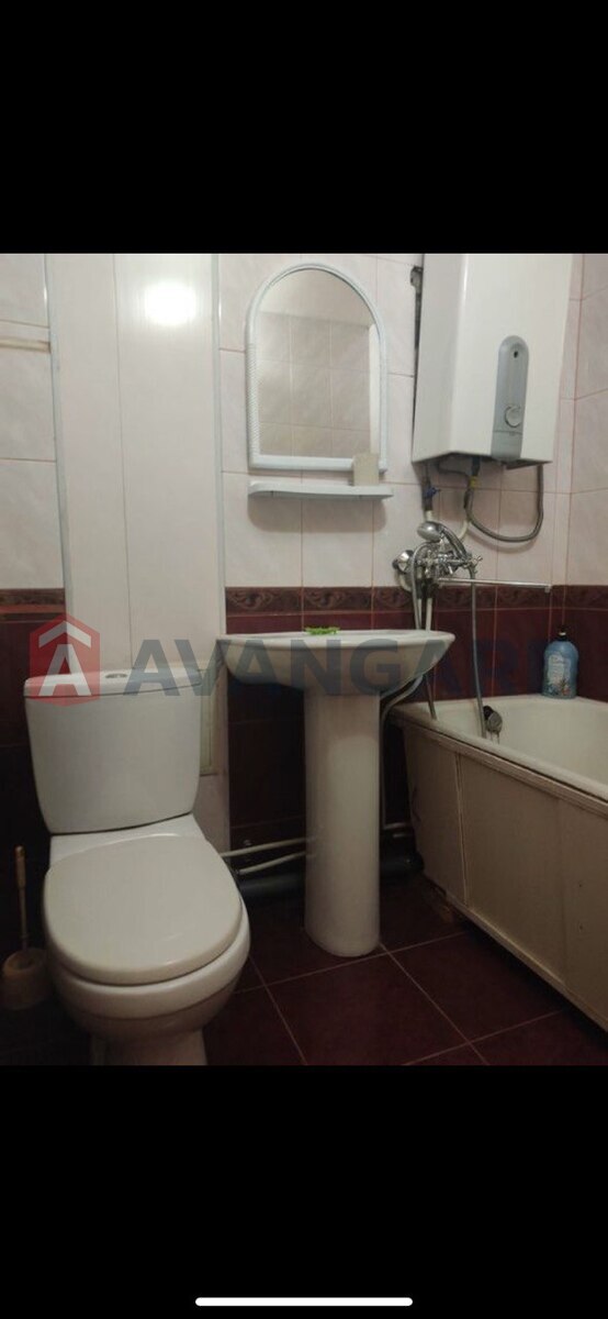 1 ����. ��������, 31/18/7 ��. �., 2/5 ���� ���� 8