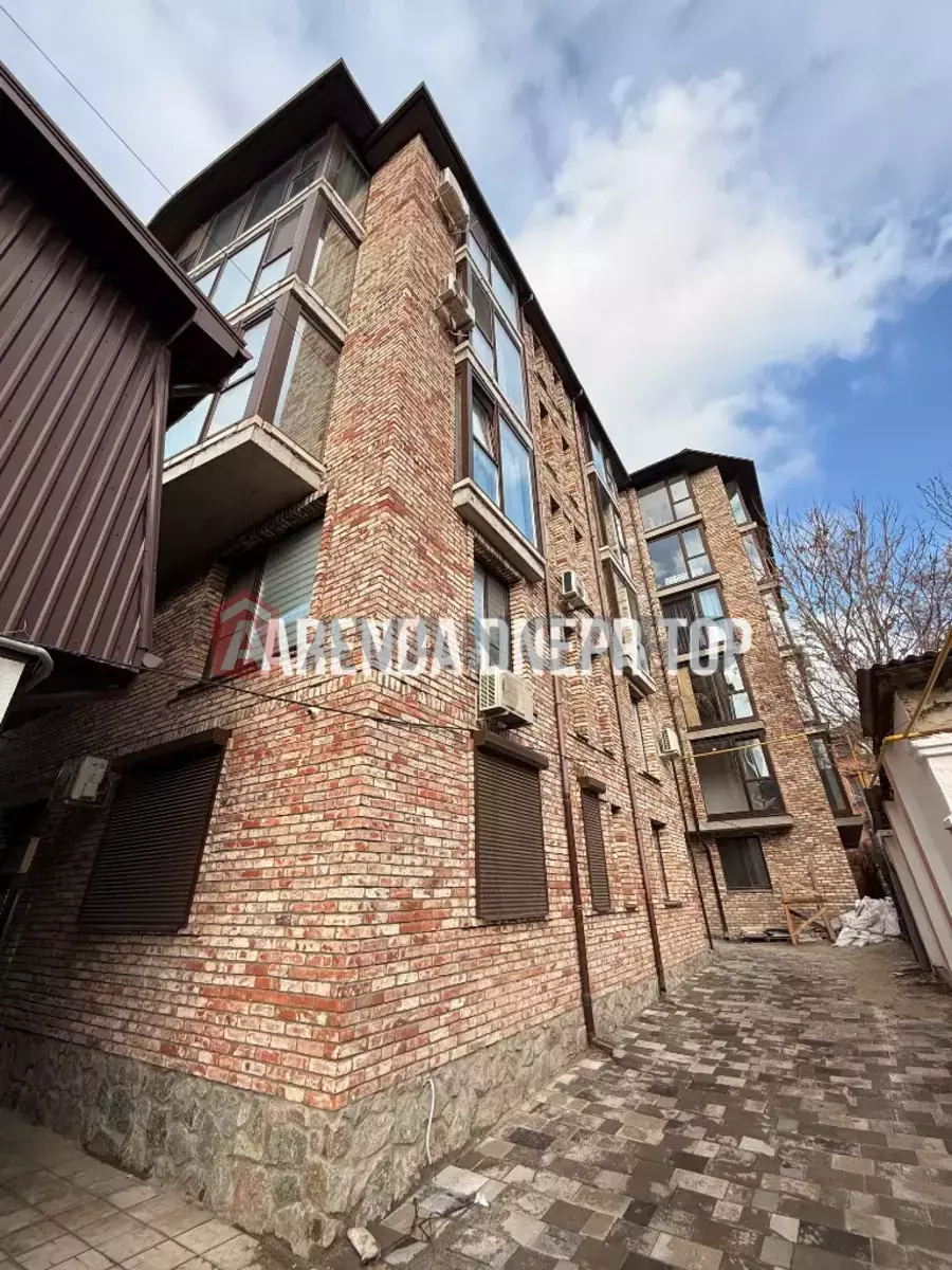 1 . , 44/-/- . ., 3/5   2