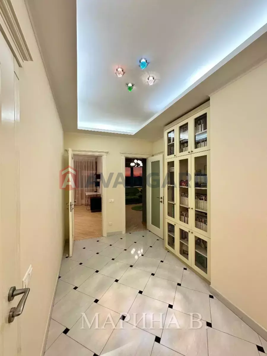 4 ��. ��������, 189/-/35 ��. �., 9/24 ������ ���� 27