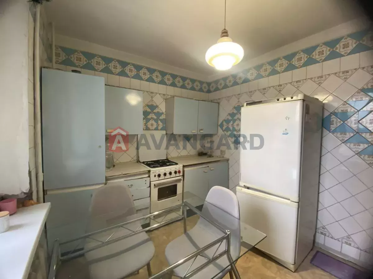 3 ��. ��������, 69/-/5 ��. �., 10/14 ������ ���� 1