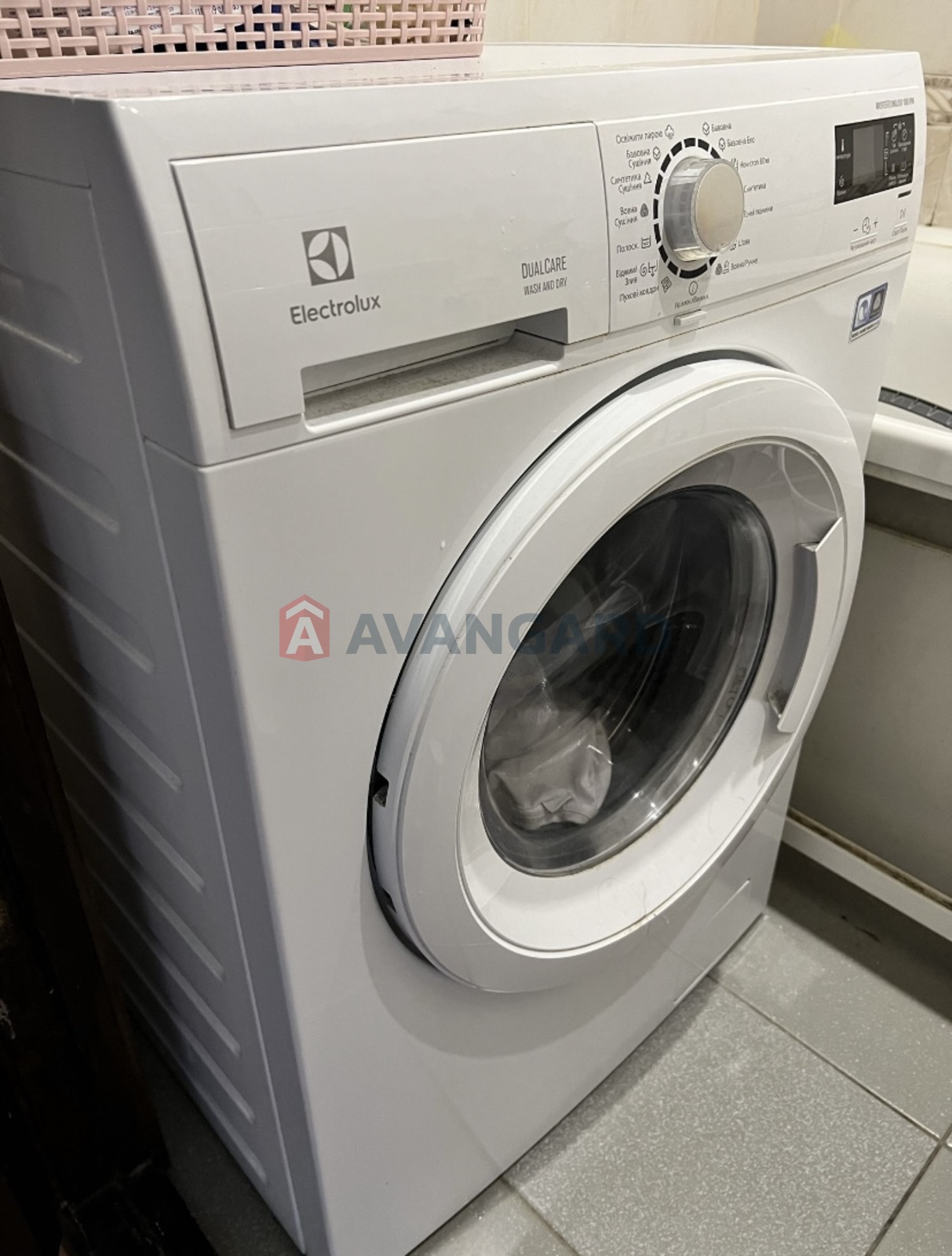 3 ��. ��������, 74/60/8 ��. �., 5/10 ������ ���� 7